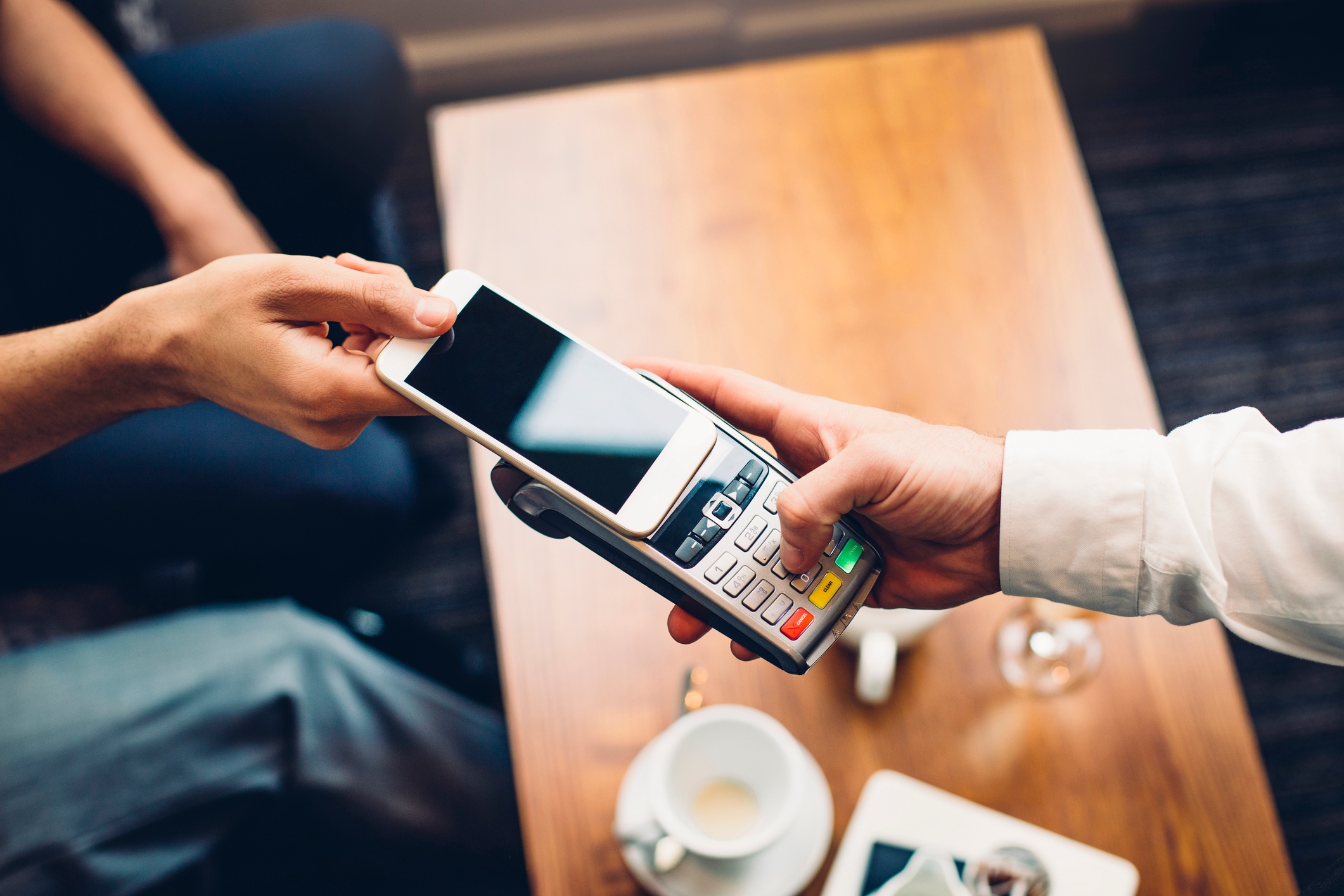 In the Digital Wallet Revolution, Will Merchants Answer the Call of Duty?
